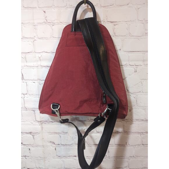 Baggallini Metro Convertible Backpack Nylon Rusty Red Sling EUC Travel - Picture 4 of 14